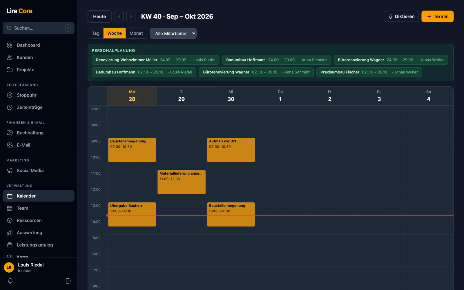 Wochenkalender mit Terminen und Personalplanung in LiraCore Management